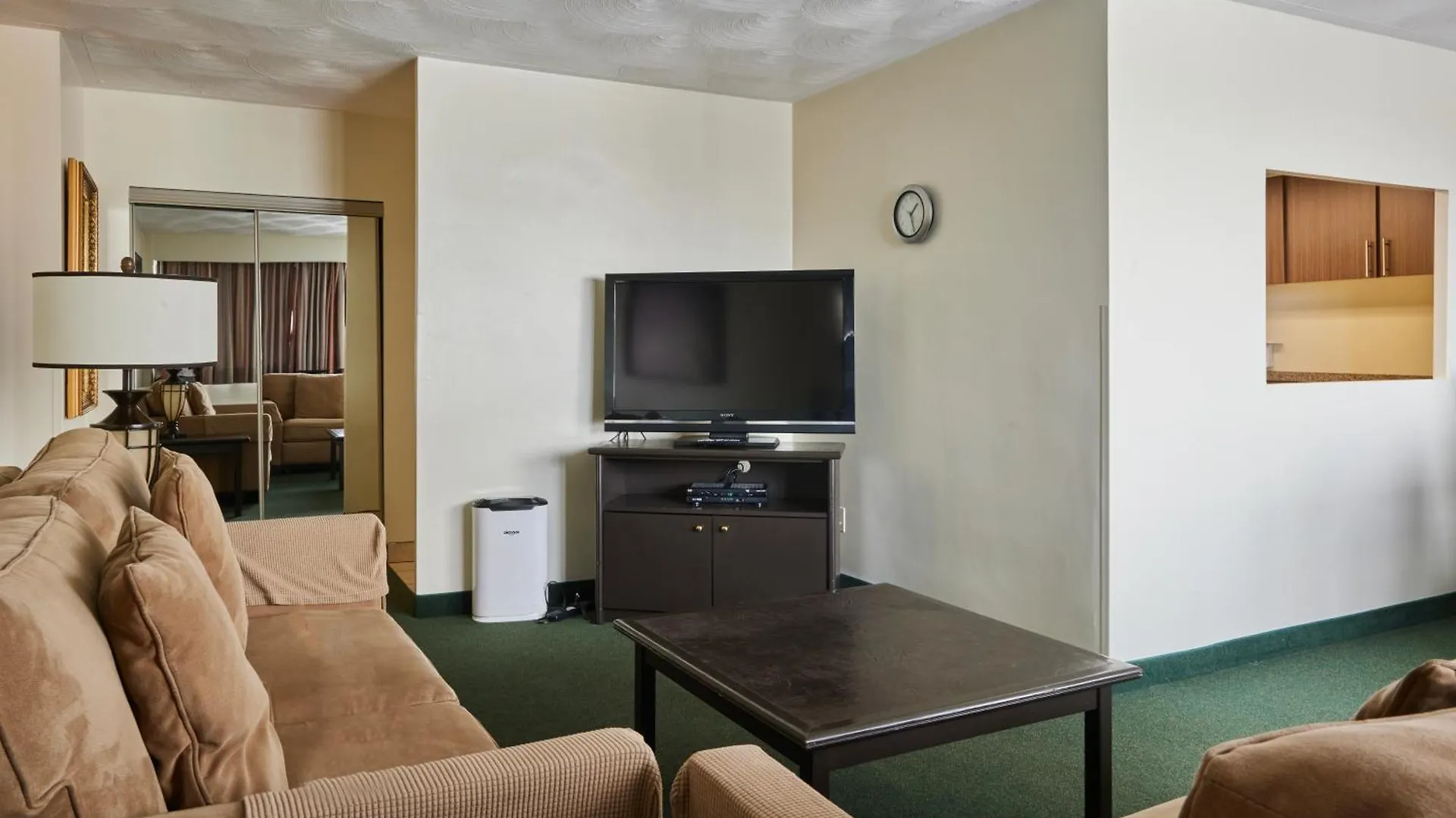 The Business Inn Otawa