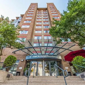 *** Hotel Ywca Canadá
