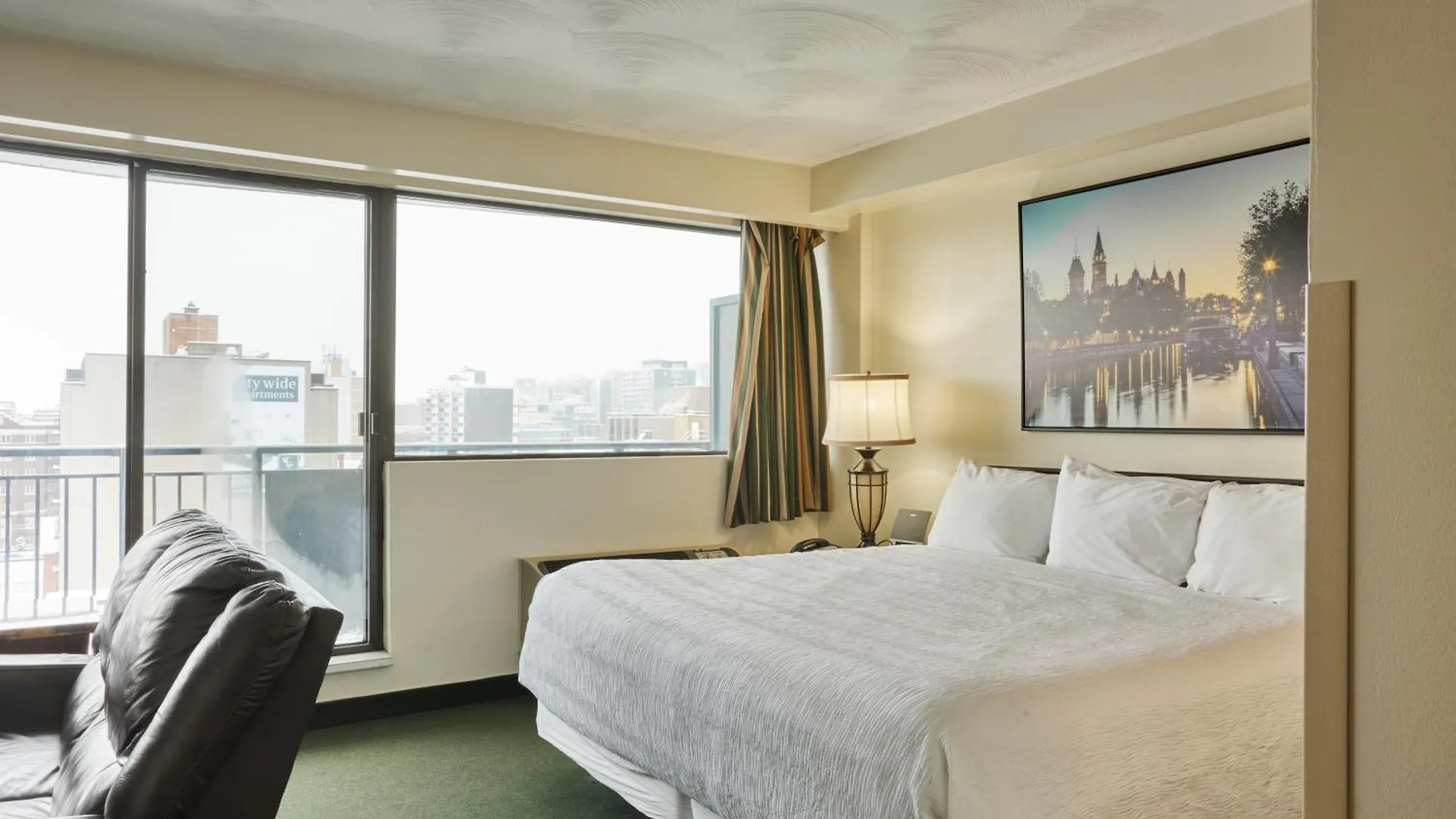 The Business Inn Ottawa Canada