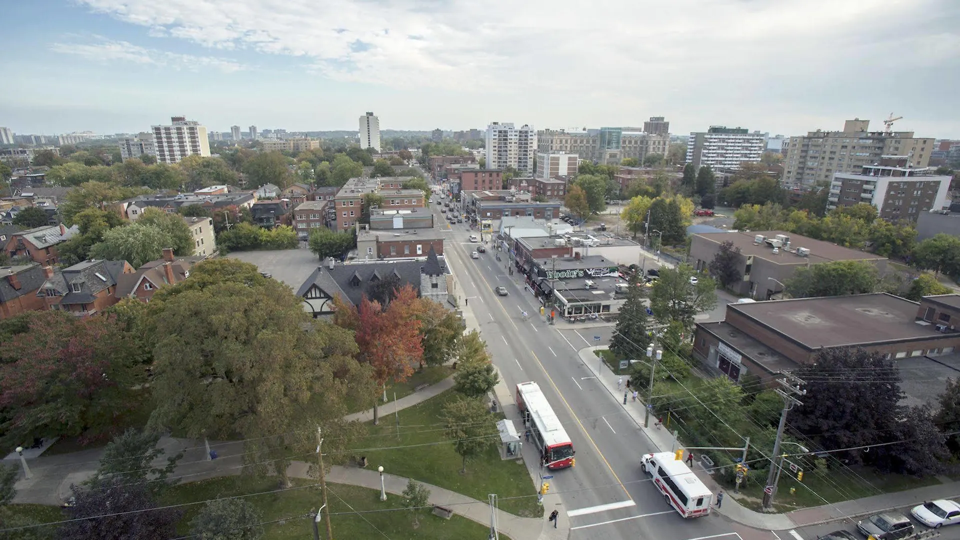 The Business Inn Ottawa Lägenhetshotell
